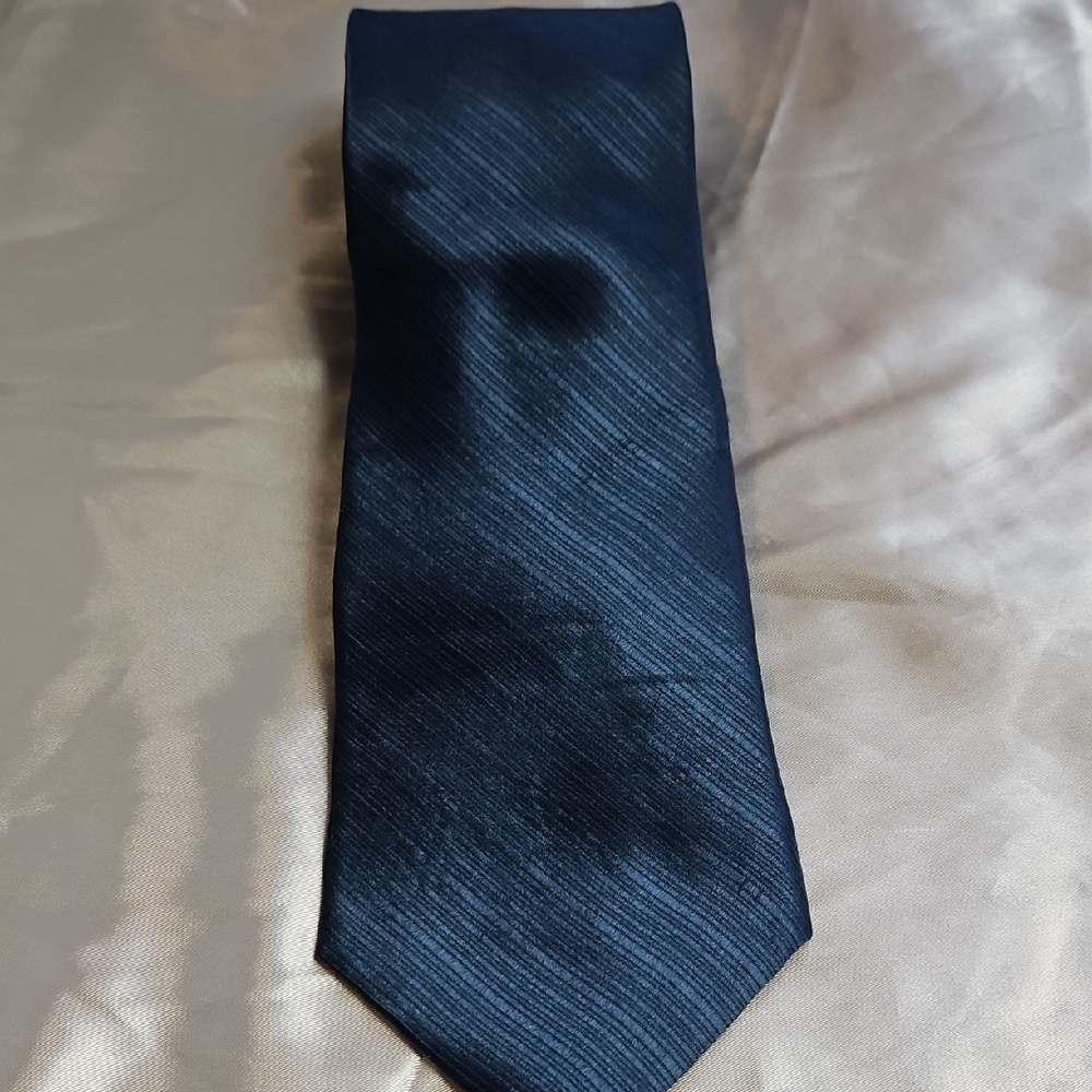 Jones New York Blue Silk Tie 58"